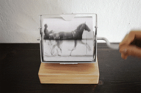 An old fashioned flipbook animation of a horse
